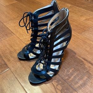 Guess strappy black heels zip up heel lace up front 8.5